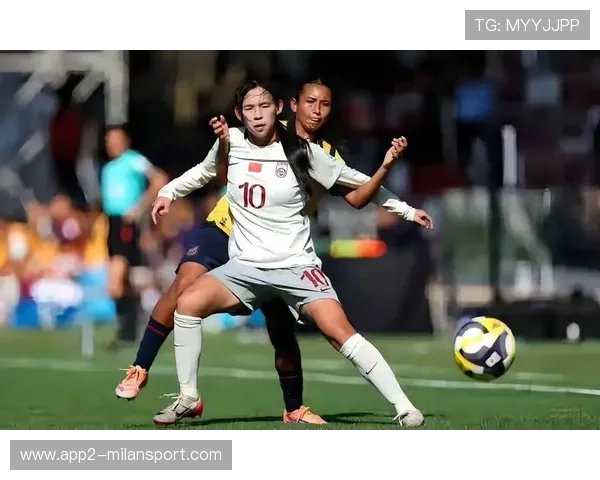 “中国女足在国际赛场持续取得佳绩，排名不断攀升”，中国女足在前不久结束的世界卷土重来